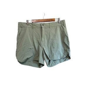 The American Outdoorsman‎ Women's XL Shorts Green Outdoor Hiking